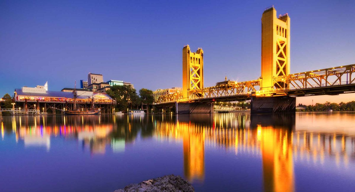 Sacramento tower bridge